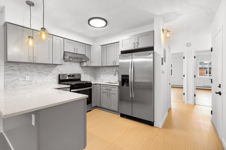 Jenn-Air JFFCC72EFS Refrigerator — specifications and repair